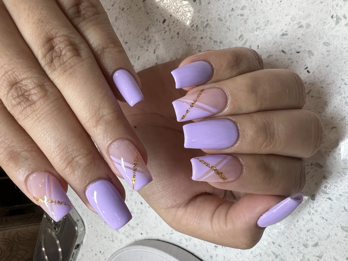 Glitter nail design
