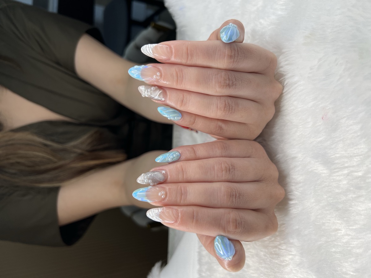 Luxury nail art